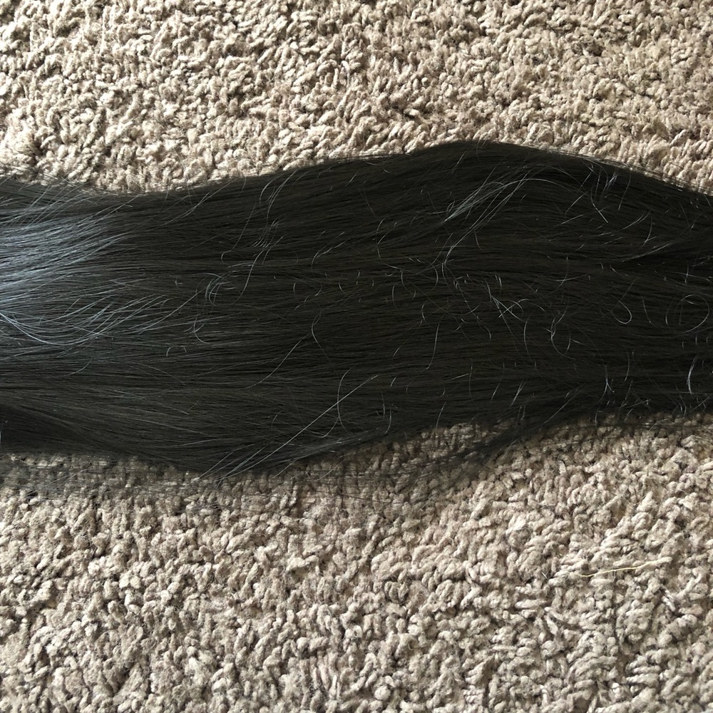 Wig - Picture 3 of 5